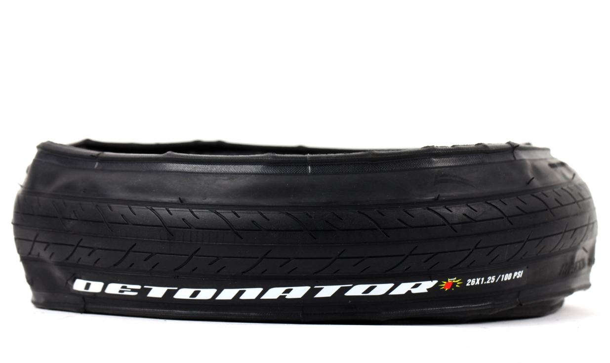 Copertone Maxxis DetonatorDual 70a/60a 2 Copertone Maxxis DetonatorDual 70a/60a - immagine 2