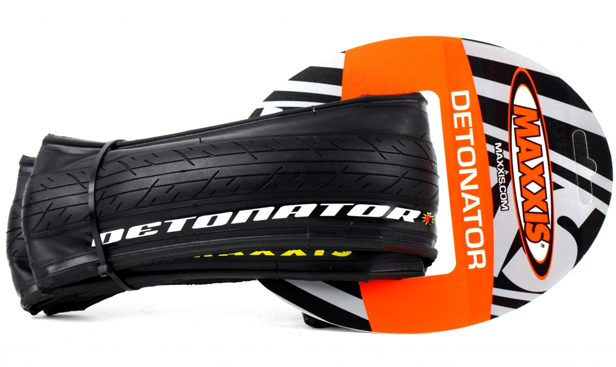 Copertone Maxxis DetonatorDual 70a/60a 3 Copertone Maxxis DetonatorDual 70a/60a - immagine 3