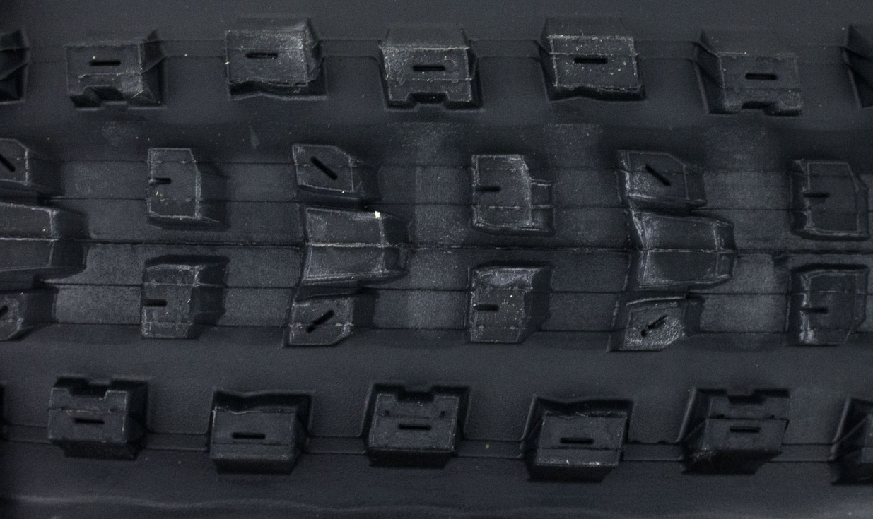 Copertone Maxxis Dissector Wide TrailEXO Protection - 3C Maxx Terra - Tubeless Ready 3 Copertone Maxxis Dissector Wide TrailEXO Protection - 3C Maxx Terra - Tubeless Ready - immagine 3