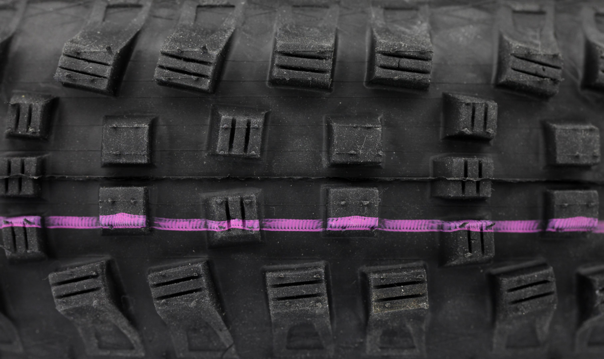 Copertone Schwalbe Magic Mary Addix Ultra Soft - Super Gravity - Tubeless Easy 4 Copertone Schwalbe Magic Mary Addix Ultra Soft - Super Gravity - Tubeless Easy - immagine 4