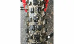 Copertone Maxxis Assegai3C Maxx Grip - Wide Trail - DH Casing - Tubeless Ready -Vendite MTB Pneu Maxxis Assegai tread 1235x735