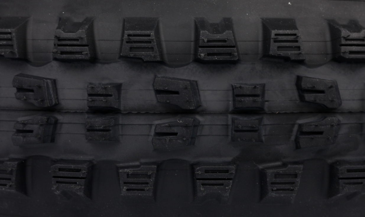 Copertone Vittoria E-Mazza4C Grafene 2.0 - Tubeless Ready - immagine 4