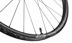 Dt-swiss Ruota Posteriore DT Swiss EXC 1501 Spline One 30 BoostFreno A Disco - Carbonio - Tubeless 7 Dt-swiss Ruota Posteriore DT Swiss EXC 1501 Spline One 30 BoostFreno A Disco - Carbonio - Tubeless -Vendite MTB roue arriere dtswiss exc1501 4 1235x735